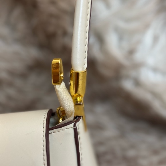 Cuiab Cream Baguette Shoulder Purse - Picture 11 of 14